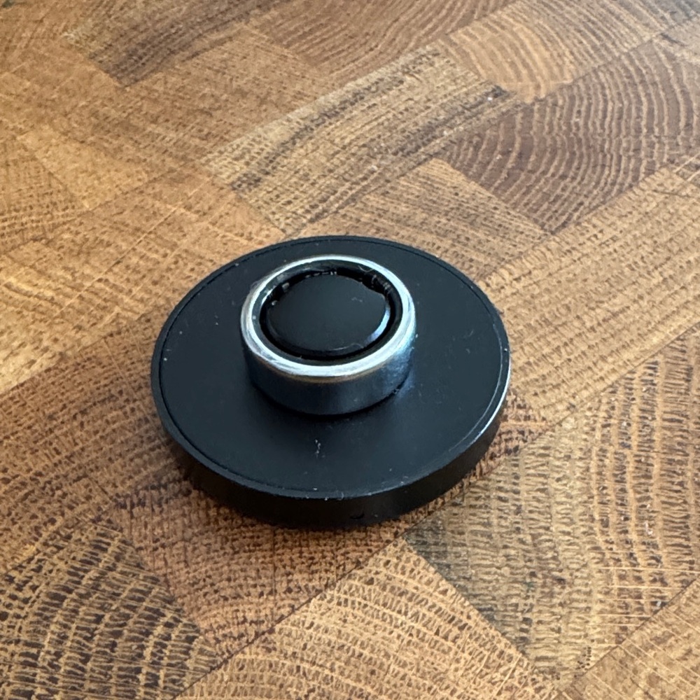 Oura Ring Gen 3 With Charging Base